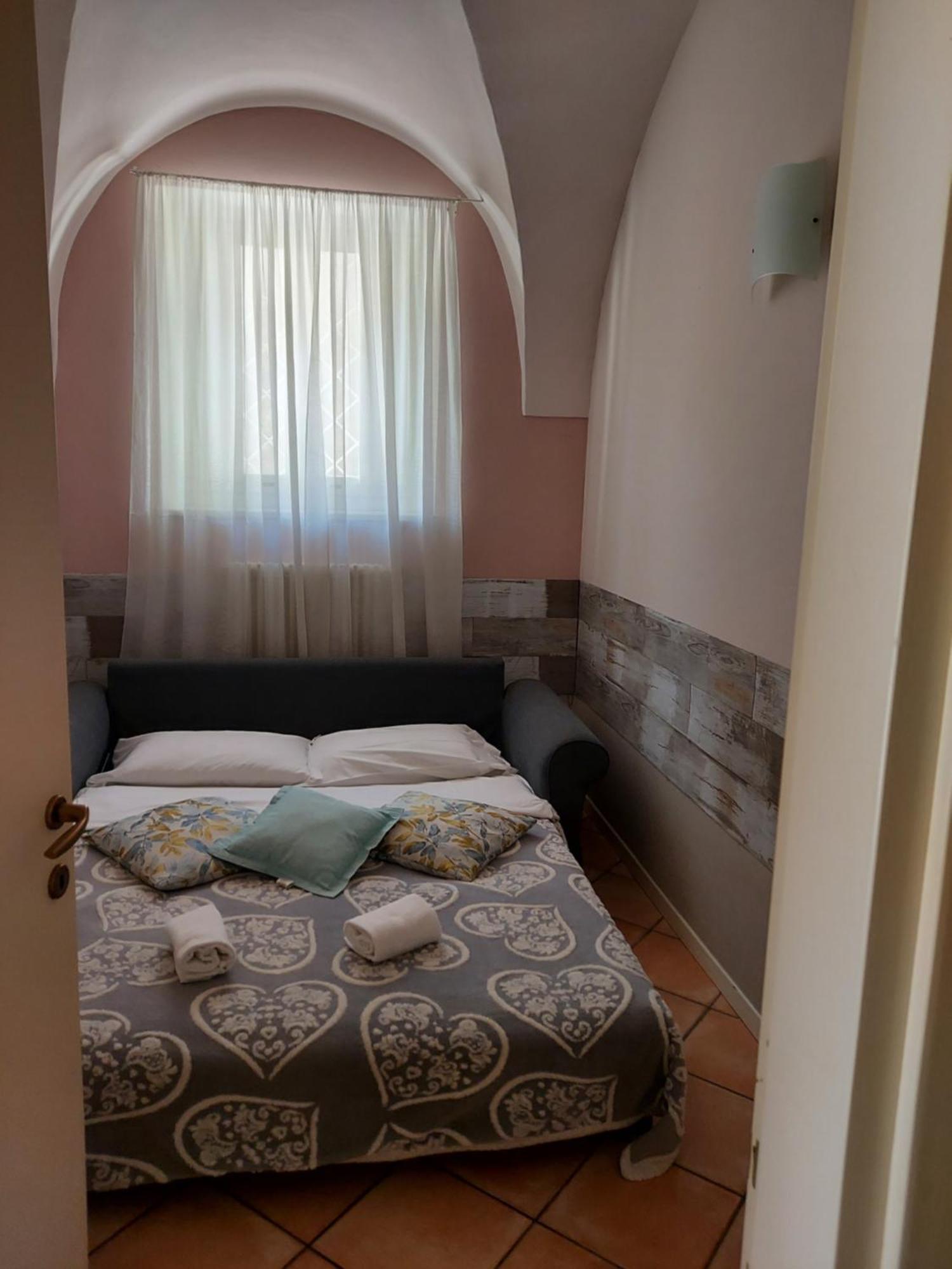 Ferienwohnung Borgo Vecchio *Dream* Lonato del Garda Exterior foto